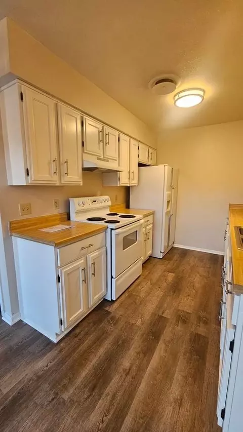 3220 E 47th St, Tulsa, OK 74105 photo 6
