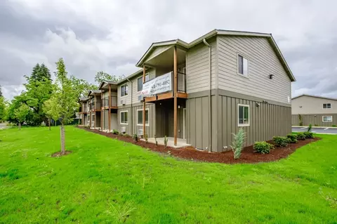 1200 38th Ave, Sweet Home, OR 97386