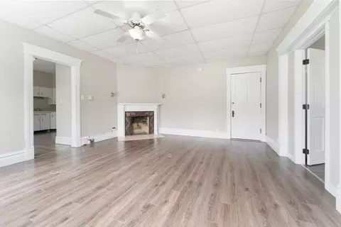 1103 Main St, Cedar Falls, IA 50613 photo 8