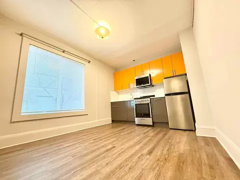 814 Columbia St, Seattle, WA 98104