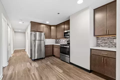 250 6th St E, Saint Paul, MN 55101 photo 3