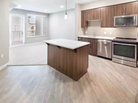 5200 Iron Horse Pkwy, Dublin, CA 94568 photo 4