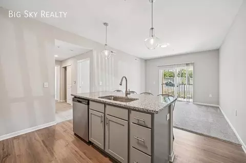 307 W Johnstown Rd, Gahanna, OH 43230
