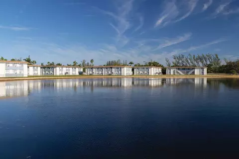 1400 5th Ave N, Naples, FL 34102
