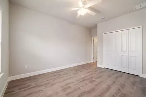 622 NW 3rd Ave, Gainesville, FL 32601 photo 2