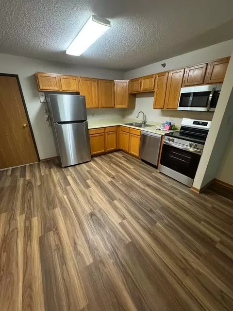 2625 Vine St, West Des Moines, IA 50265