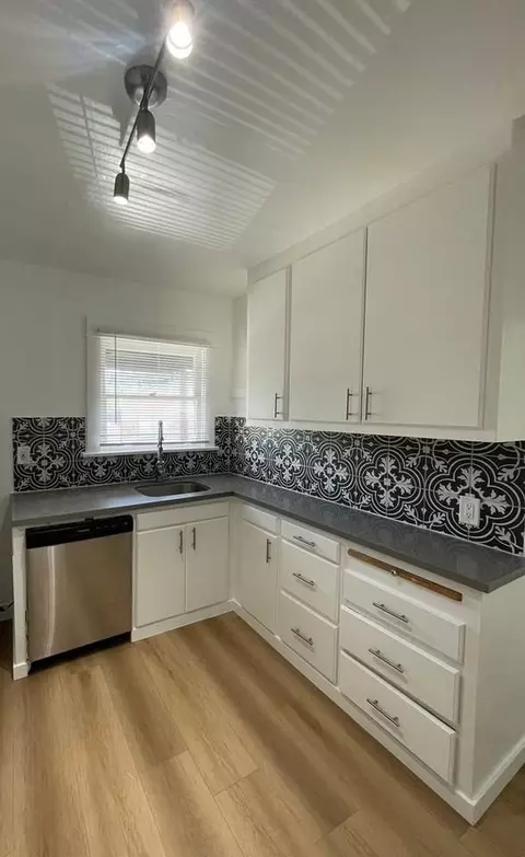 3720 San Fernando Rd, Glendale, CA 91204