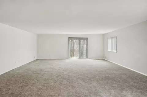 6423 Silverbrook W, West Bloomfield, MI 48322 photo 14