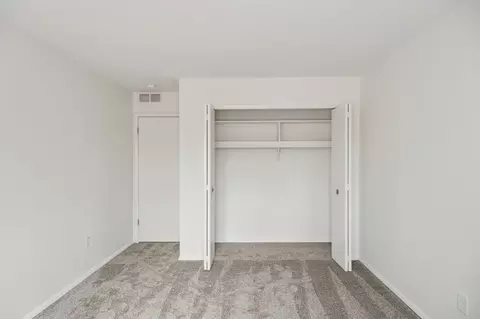 6423 Silverbrook W, West Bloomfield, MI 48322 photo 19