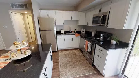 6423 Silverbrook W, West Bloomfield, MI 48322 photo 21