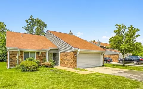6423 Silverbrook W, West Bloomfield, MI 48322 photo 33