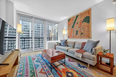 141 E 33rd St, New York, NY 10016