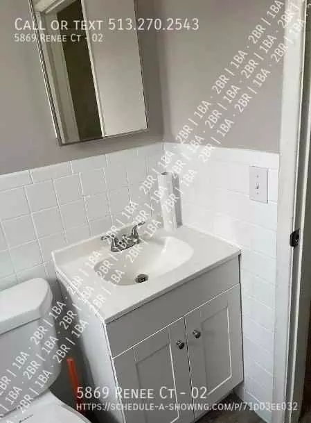5856 Renee Ct, Cincinnati, OH 45239 photo 6