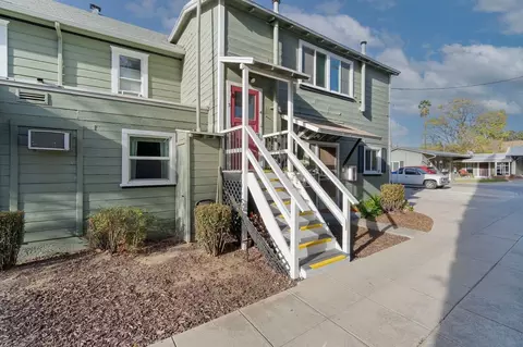 135 S Center St, Redlands, CA 92373