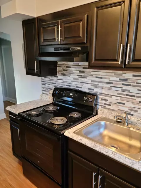 219 Upshur St NW, Washington, DC 20011