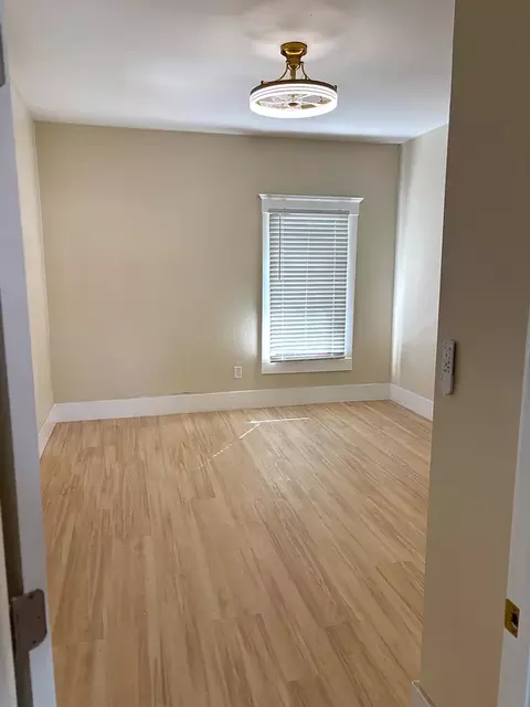 309 S Buena Vista Ave, San Jose, CA 95126 photo 3