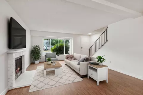 21912 64th Ave W, Mountlake Terrace, WA 98043