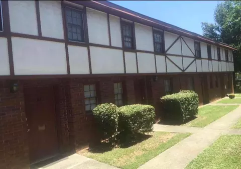 108 Arizona Ave, Warner Robins, GA 31093