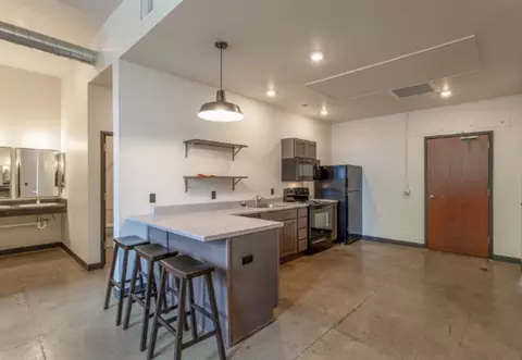 520 4th St, Cheney, WA 99004