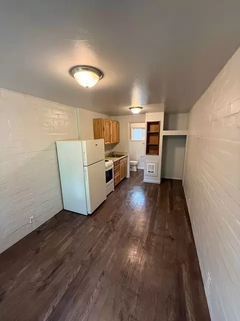 1730 Rogue River Hwy, Grants Pass, OR 97527