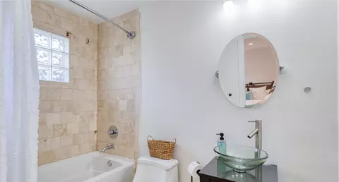 2526 Durwood St, Austin, TX 78704 photo 20