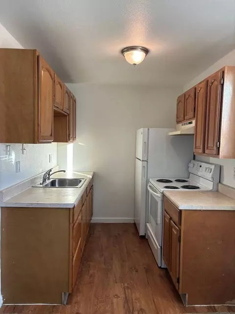9504 E 17th Ave, Aurora, CO 80010