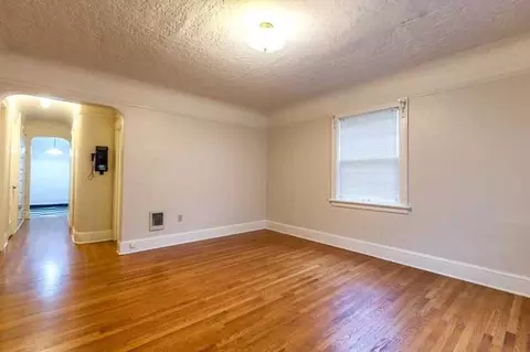 1953 NW Irving St, Portland, OR 97209