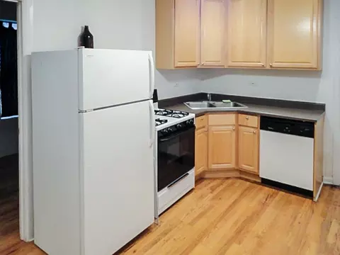 2315 N Southport Ave, Chicago, IL 60614