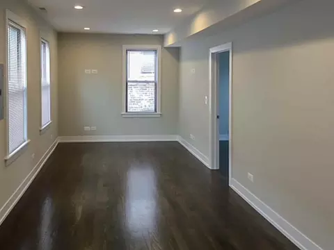 2315 N Southport Ave, Chicago, IL 60614