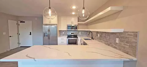 2716 N St, Sacramento, CA 95816