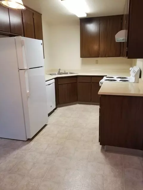 511 Eastwood Ave, Manteca, CA 95336