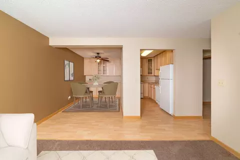 400 Luella St N, Saint Paul, MN 55119 photo 12