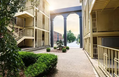 521527 E Main St, Lexington, KY 40508