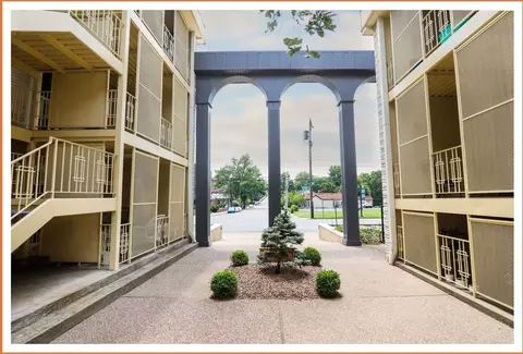 521527 E Main St, Lexington, KY 40508