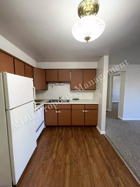 121 N Woodbridge St, Saginaw, MI 48602