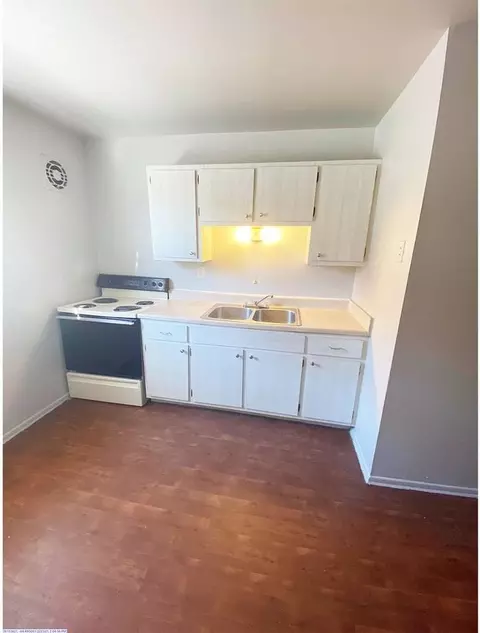 830 Beecher St, Cincinnati, OH 45206