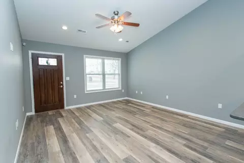 100 Bogad St, Saint Robert, MO 65584 photo 4