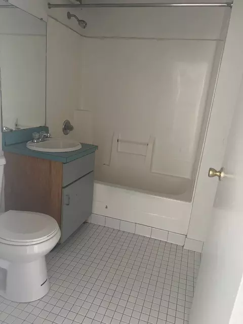 600 Asylum Ave, Hartford, CT 06105 photo 2