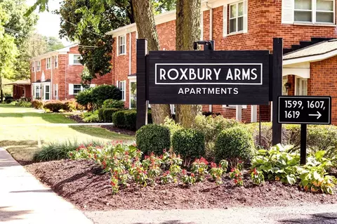1571 Roxbury Rd, Grandview Heights, OH 43212