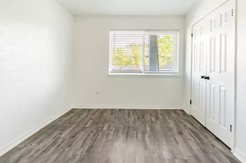 1215 N Cooper St, Arlington, TX 76011 photo 43