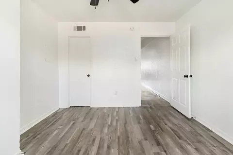 1215 N Cooper St, Arlington, TX 76011 photo 44