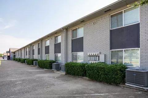 1215 N Cooper St, Arlington, TX 76011 photo 34