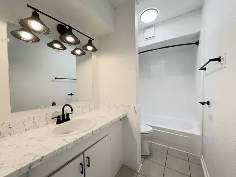 1215 N Cooper St, Arlington, TX 76011 photo 8