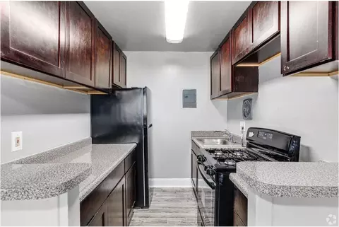 3220 Swann Rd, Suitland, MD 20746