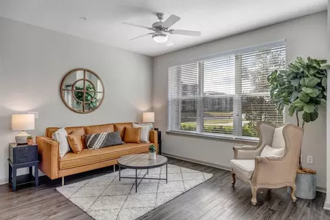 1317 Tomoka Town Center Dr, Daytona Beach, FL 32117 photo 4