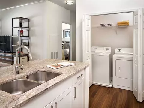 100 River Mews Ln, Edgewater, NJ 07020 photo 20