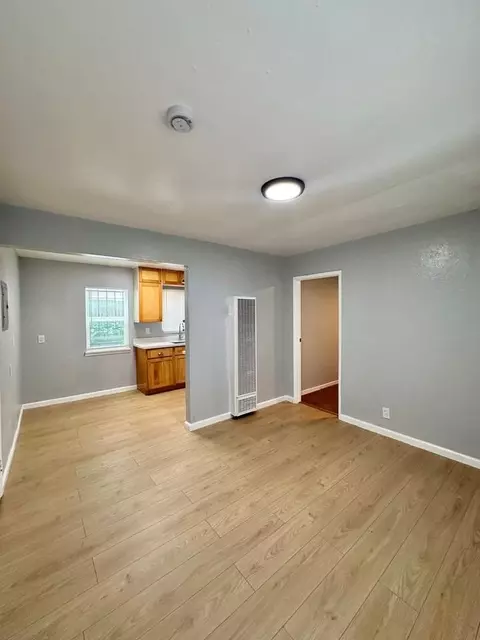 7828 International Blvd, Oakland, CA 94621 photo 9