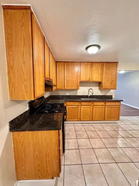 7828 International Blvd, Oakland, CA 94621 photo 4