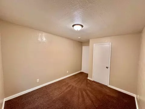 7828 International Blvd, Oakland, CA 94621 photo 6