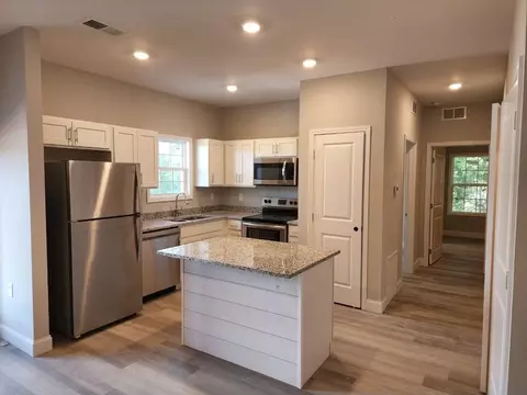 2236 Hickory St, Bowling Green, KY 42101